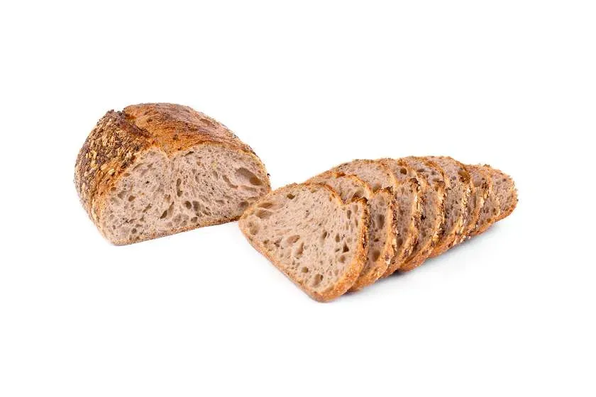 Chleb wiejski na zakwasie z siemieniem lnianym