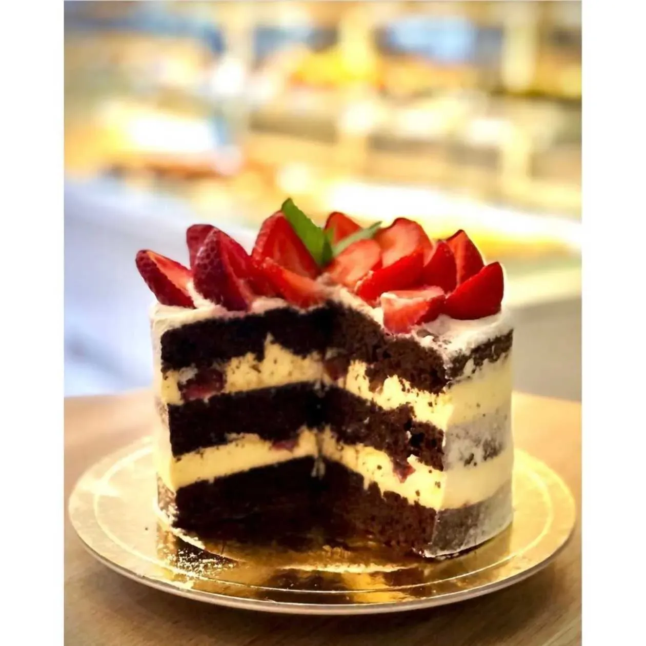 Chocolate raspberry cake