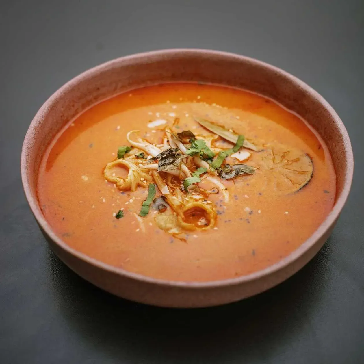 Tom Kha