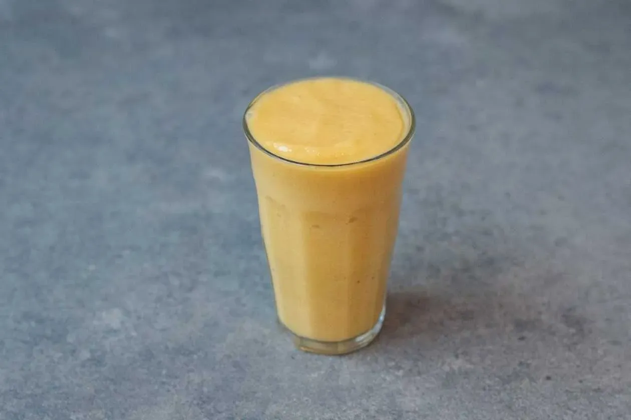 Smoothie Mango + banan + imbir