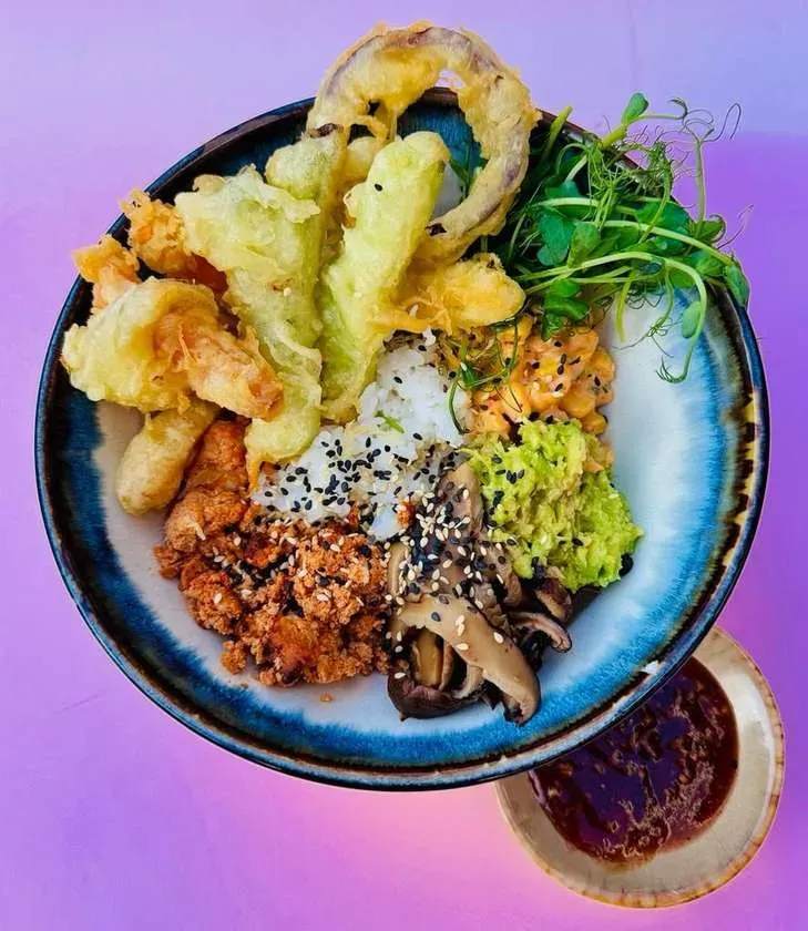 chirashi bowl