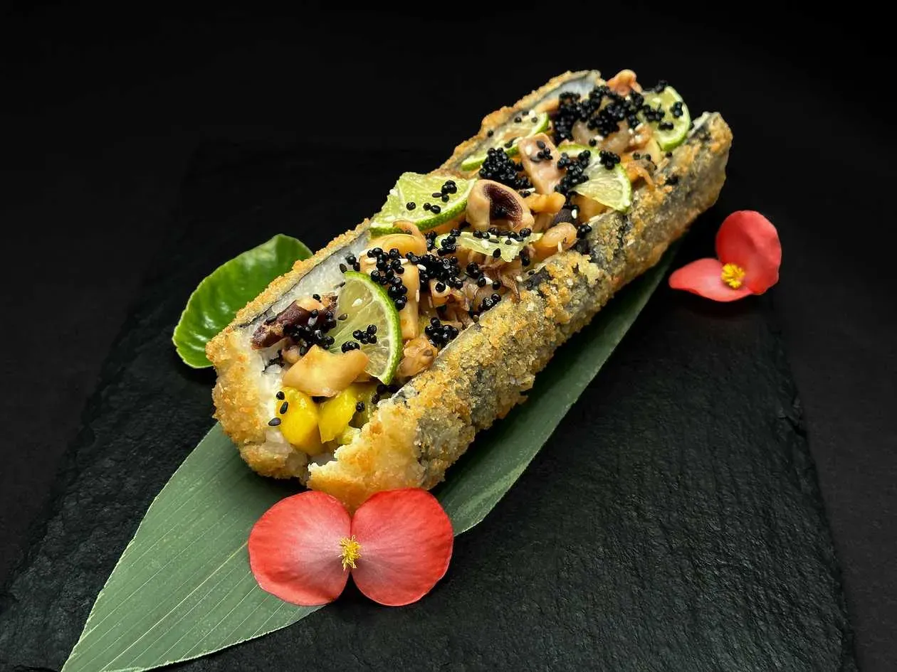 Hot dog z owocami morza