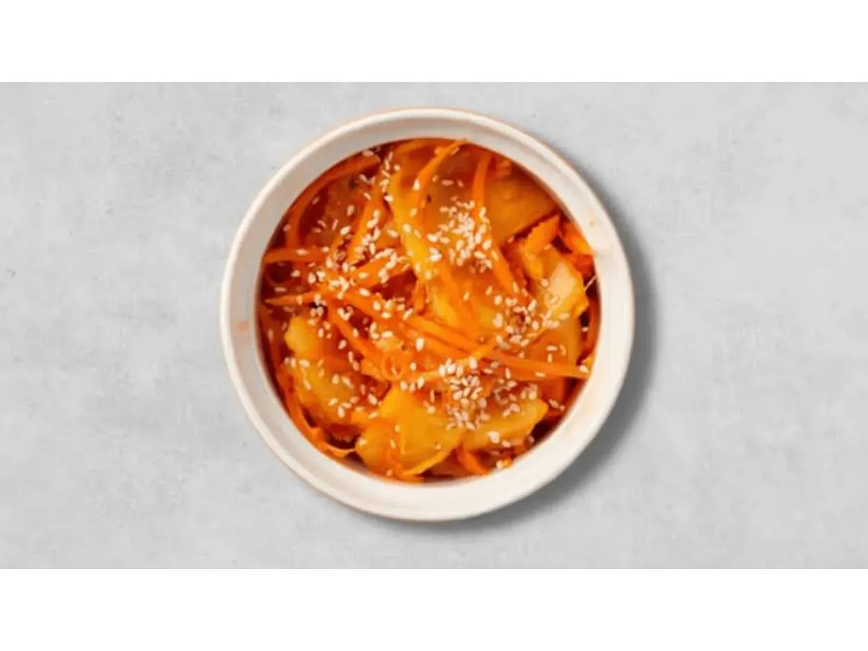 Zupa kimchi z tofu