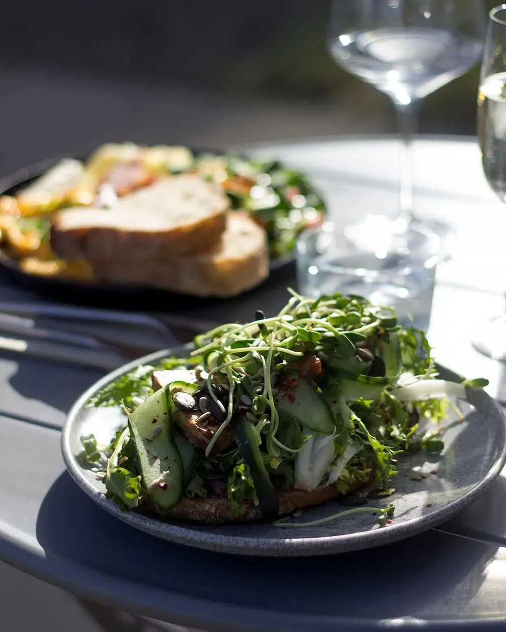 GREEN TOFU SANDWICH