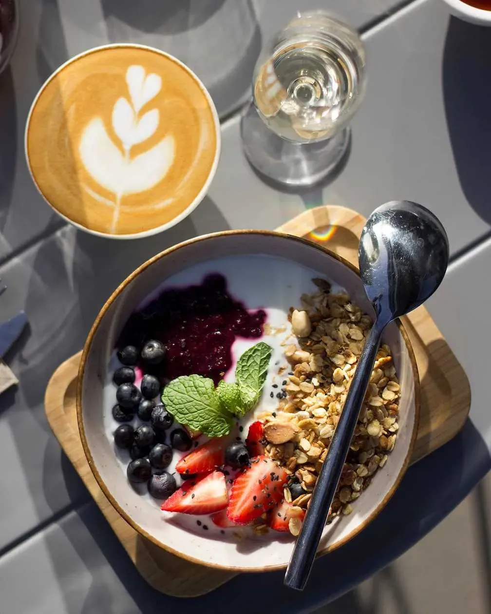 NUTTY GRANOLA CLASSIC