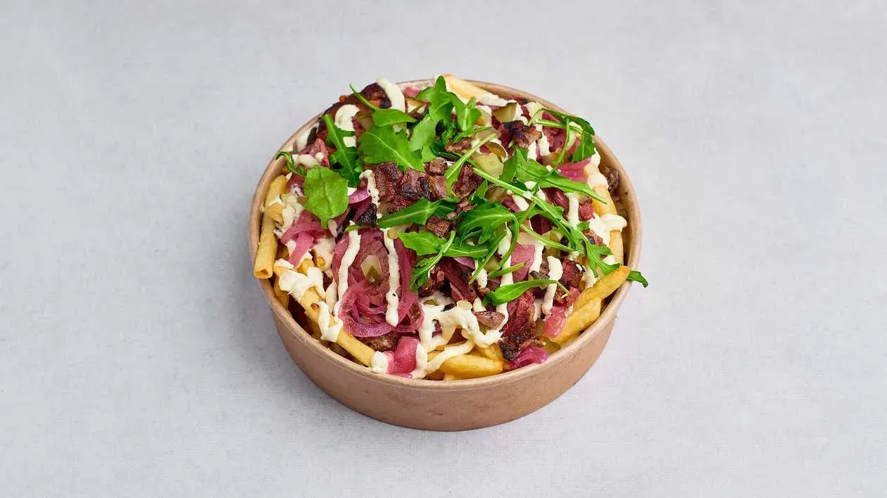 Frytki z pastrami