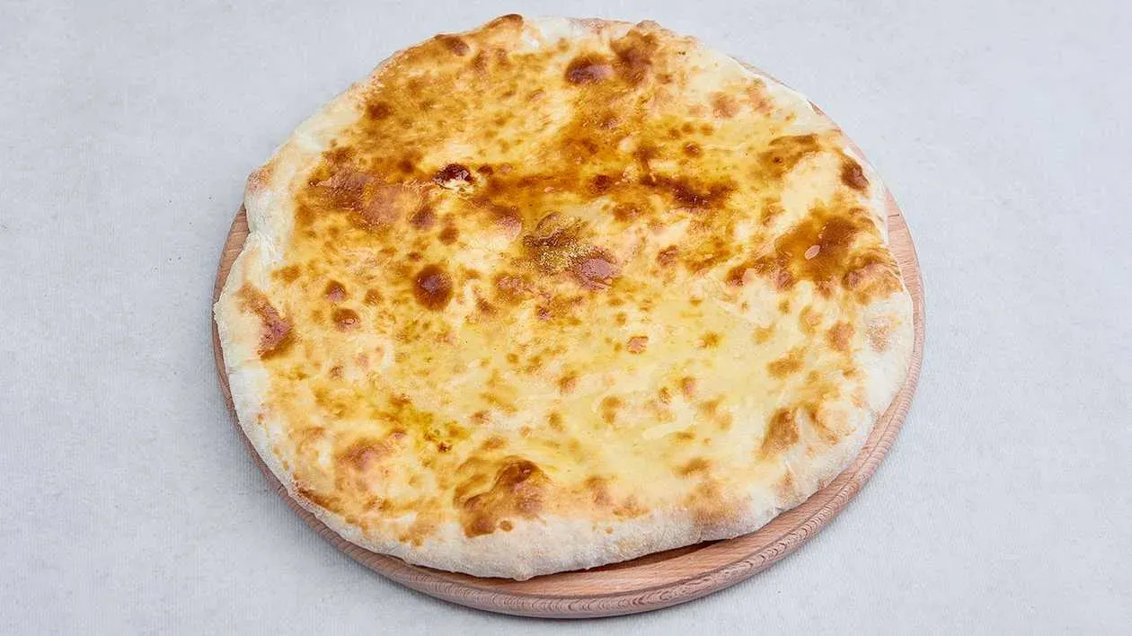 Khachapuri Kubdari (31cm)