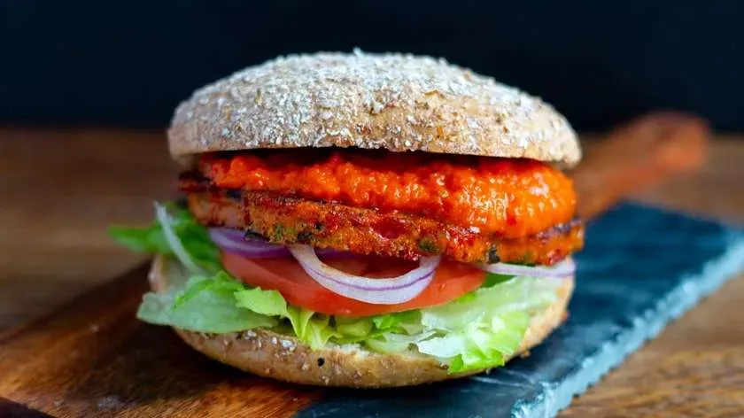 Balkan Burger.