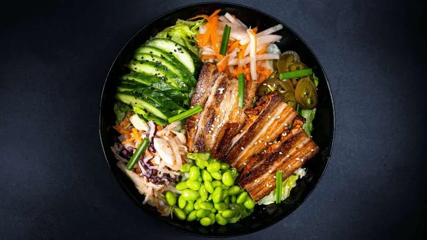 Orientalny boczek z Kimchi i edamame 🌶️