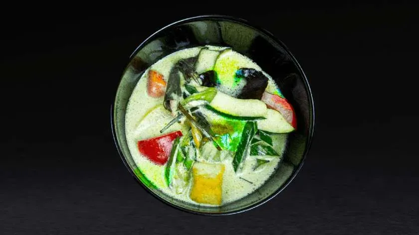 Tom Kha