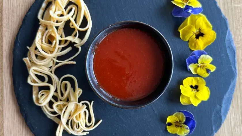 sos sriracha
