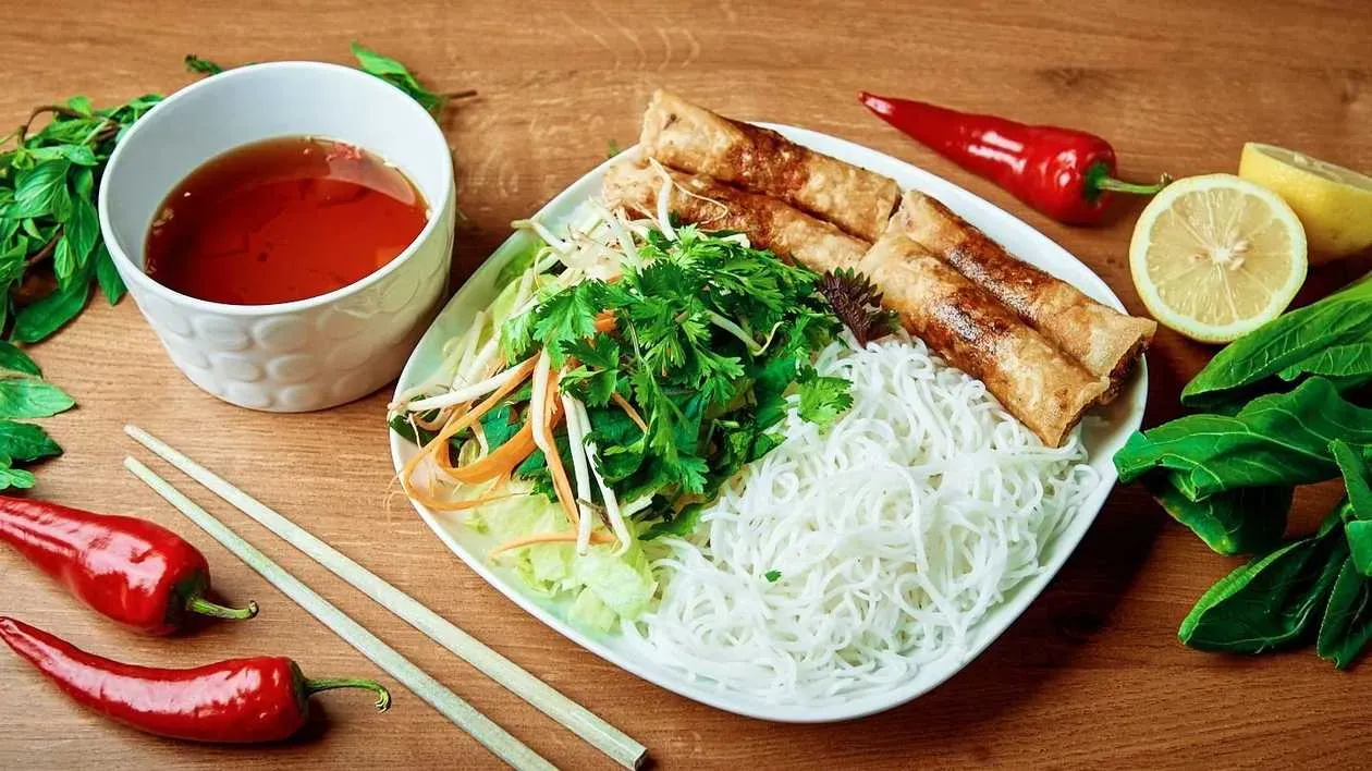 BÚN NEM