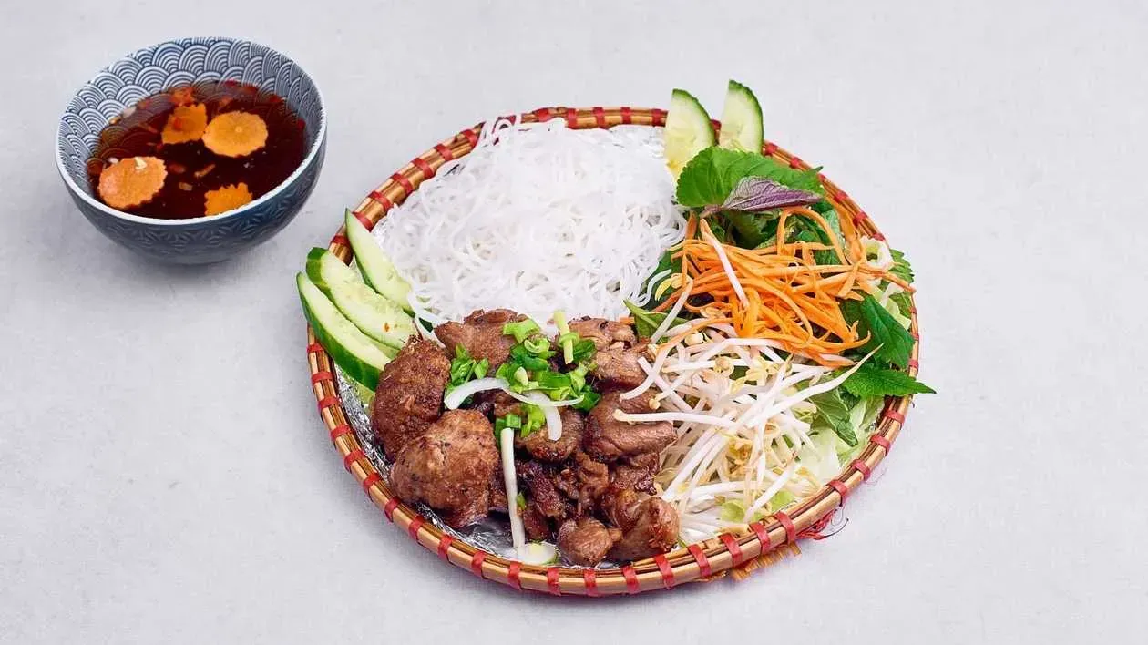 BÚN CHA