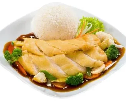 13. Roasted Chicken With Vegetables