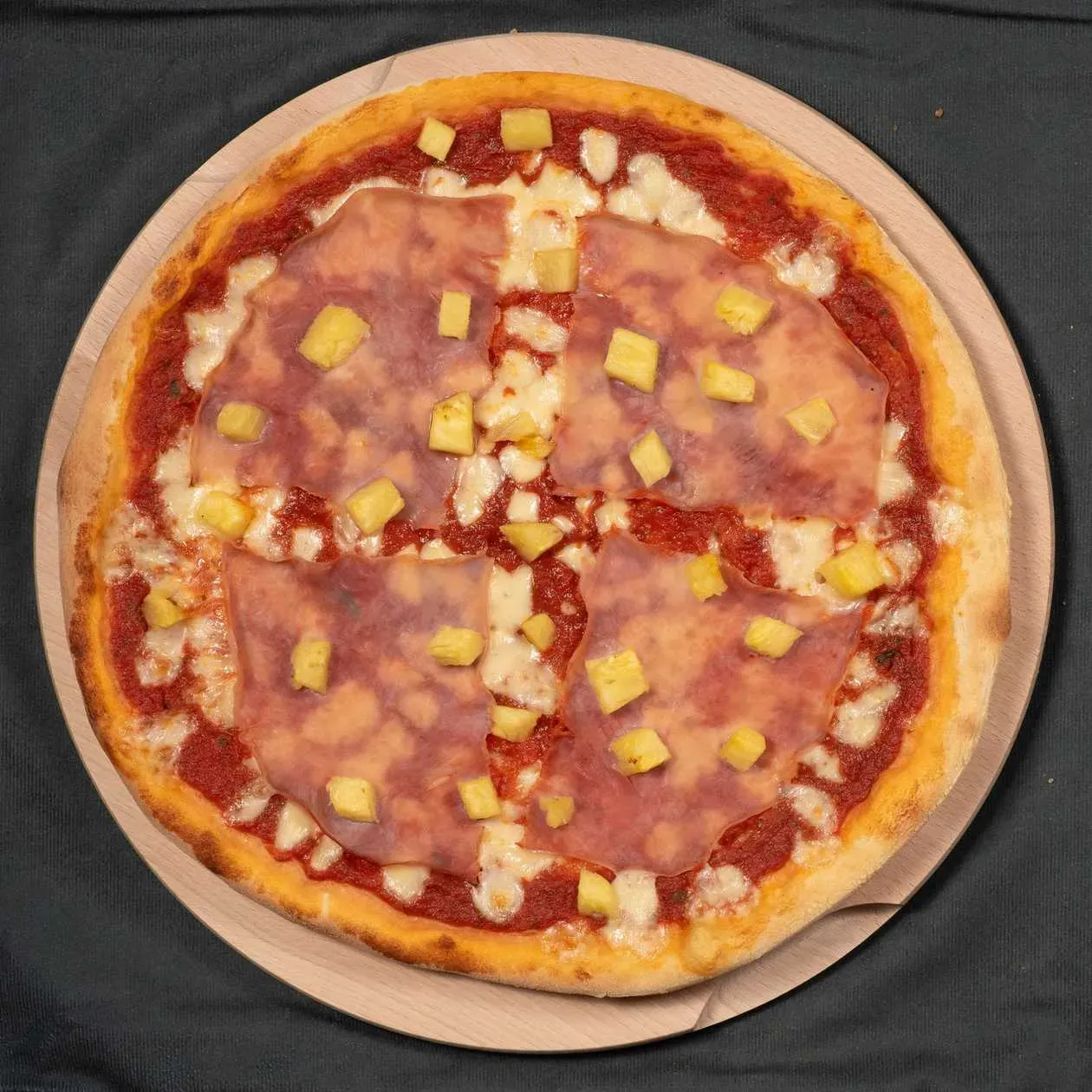 Hawaiian Pizza