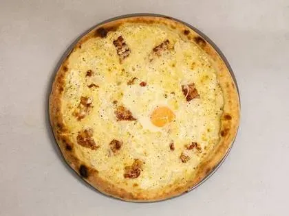 Pizza Carbonare
