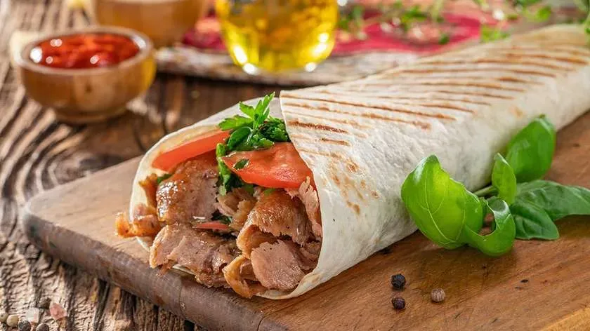 Lahmacun with Kebab