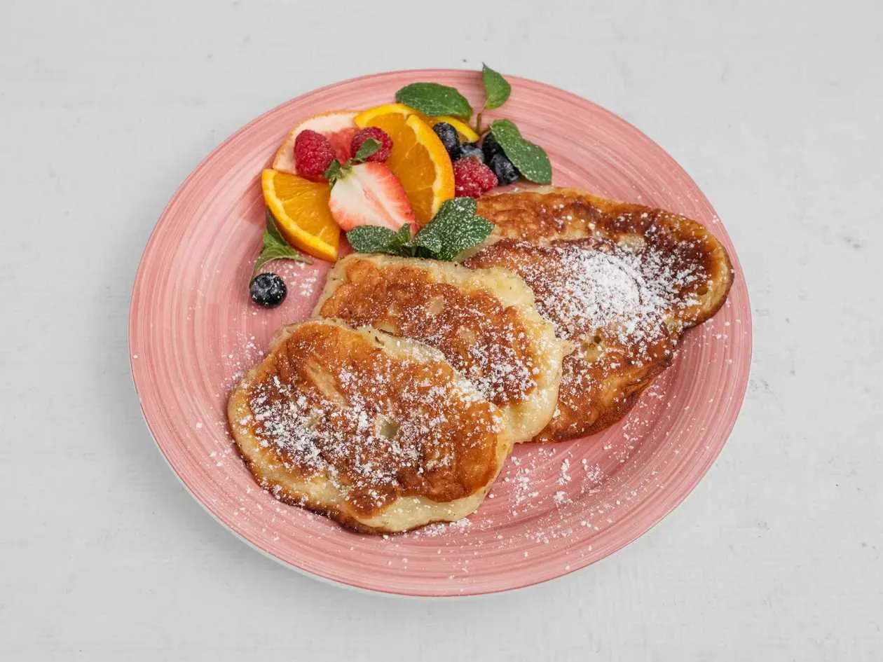 Fritters with Apple and Powdered Sugar