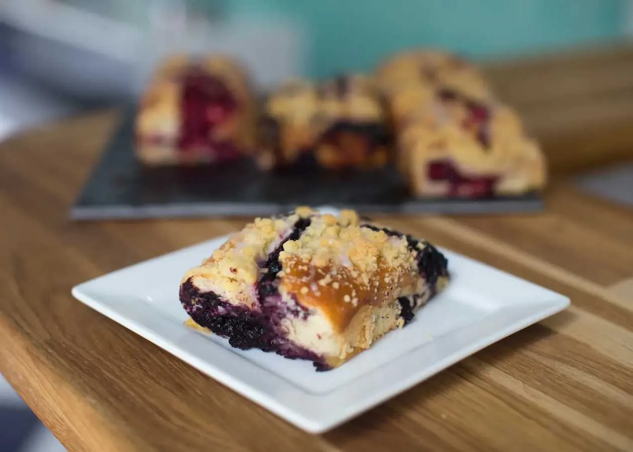 Blueberry Yeast Cake