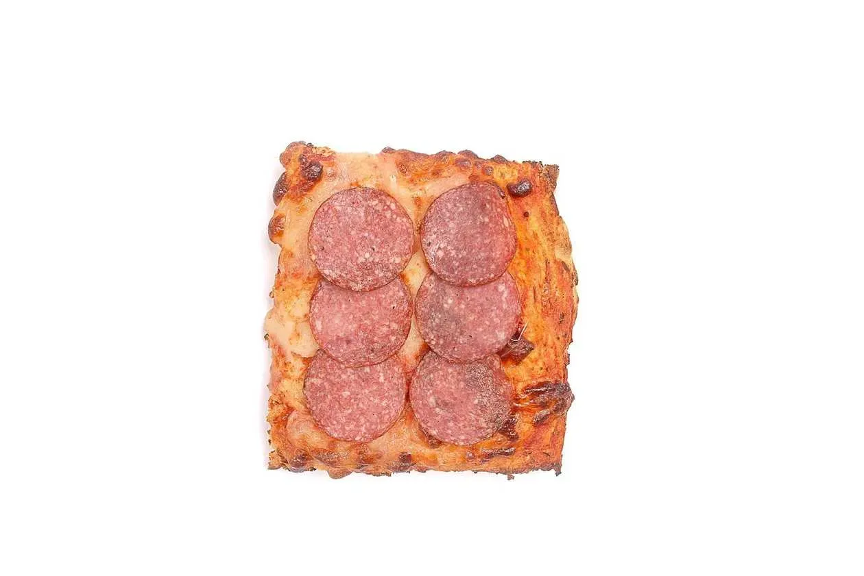 Pizza z salami