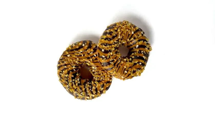Donut z nadzieniem mandarynkowym