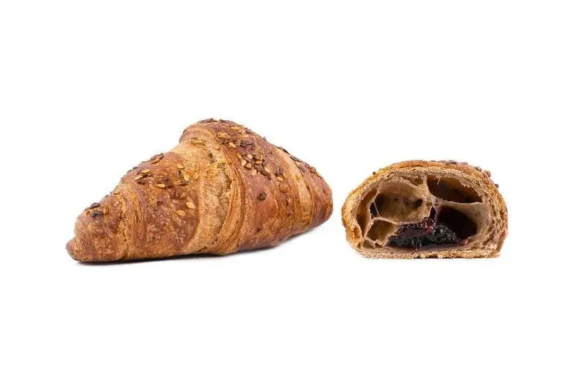 Croissant wegański z nadzieniem jagodowym