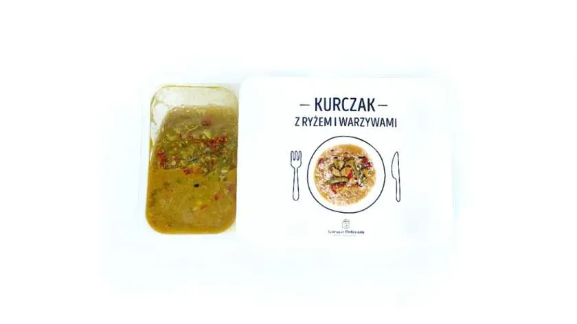 Kurczak z ryżem i warzywami