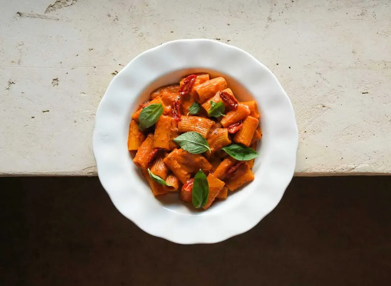 Pasta z sosem pomidorowym