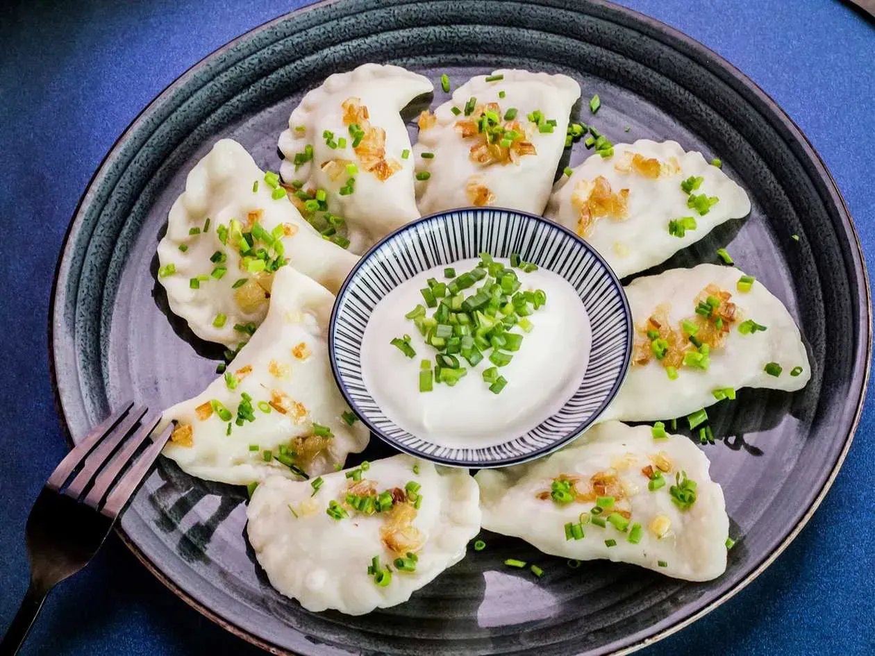 Pierogi z kapustą i grzybami