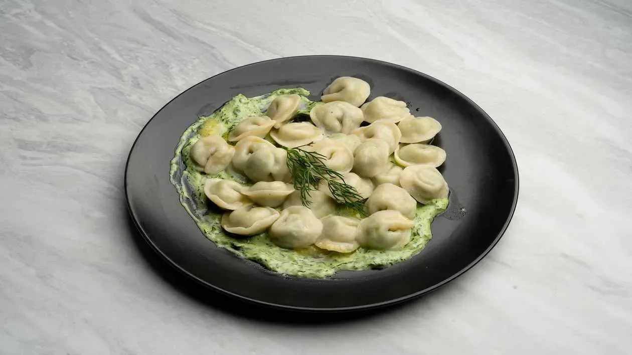 RAVIOLI WITH RICOTTA AND SPINACH