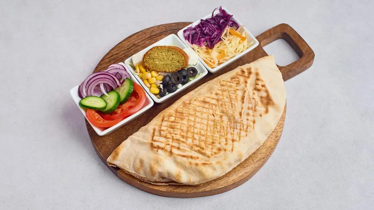 Falafel pita