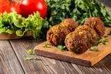 Talerz Falafel