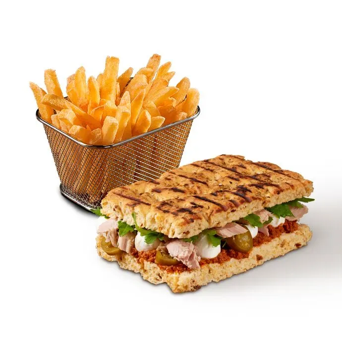 Focaccia z tunczykiem + frytki