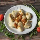 Pierogi studenckie z ziemniakami i boczkiem Cała Porcja