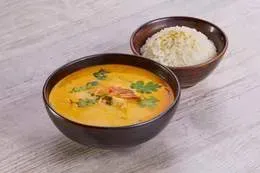 TOM YUM Z KURCZAKIEM