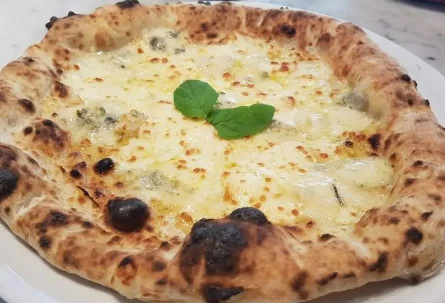 Pizza Quattro Formaggi