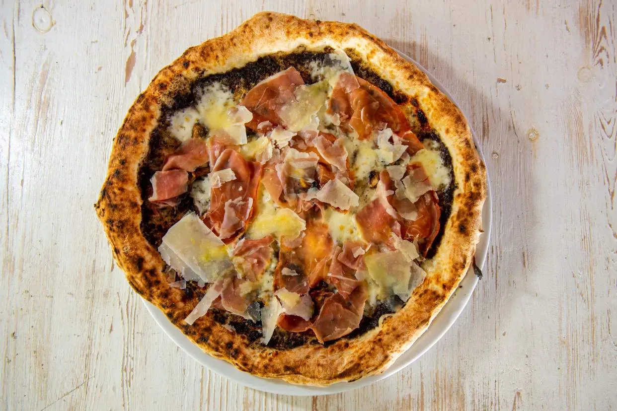 Pizza Tartufo