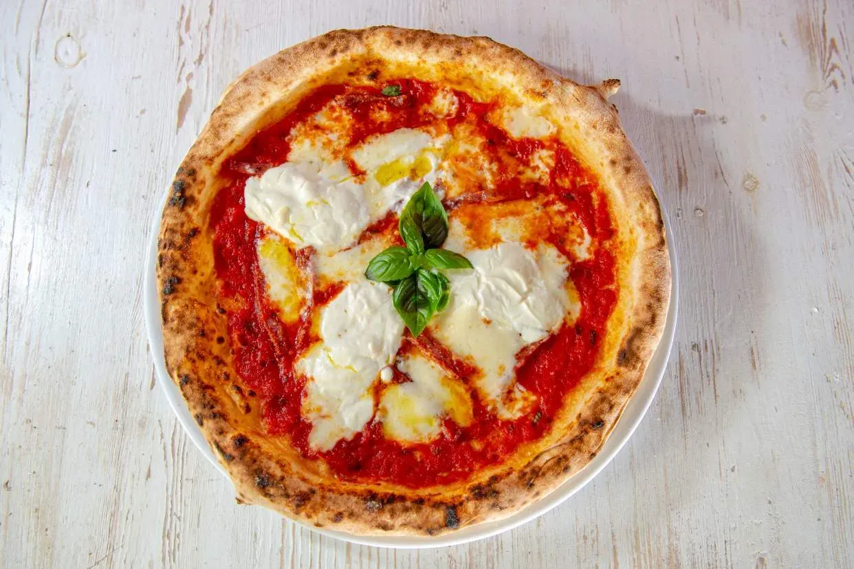 Pizza Pulcinella
