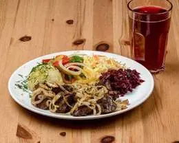Wątróbka drobiowa z cebulką