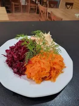 Bukiet surówek mix 3 szt