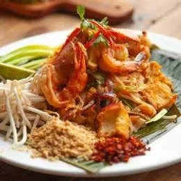 PAD THAI Z KREWETKAMI