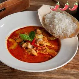 GAENG PHET Z KURCZAKIEM