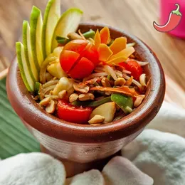 SOM TAM thai