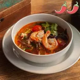 TOM YUM Z KREWETKAMI