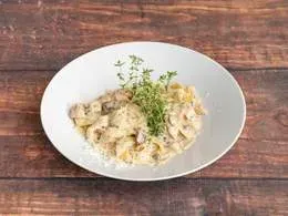 Fettucine Pollo e Funghi Porcini