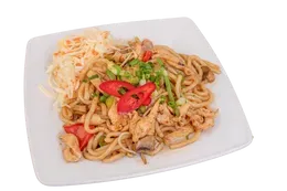 Makaron udon z kurczakiem