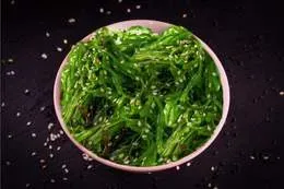 Salatka Wakame