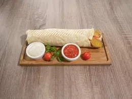 Falafel rolada z serem