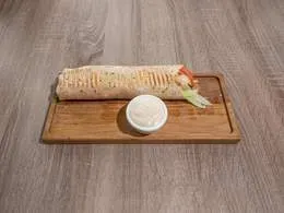 Kebab kanapka z frytkami