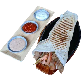 16- Tortilla kebab wołowy WRAP